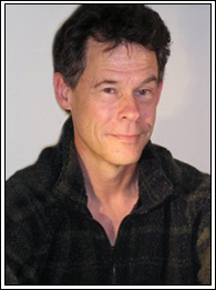 Portrait photo of watercolor artist David Drummond