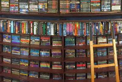 Dons Paperback Book Racks